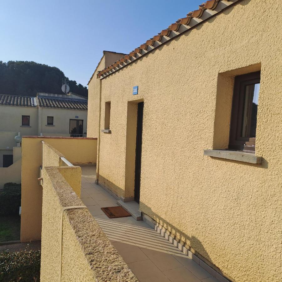 Studio Climatise Cosy Avec Grande Piscine Chauffee Agde Esterno foto